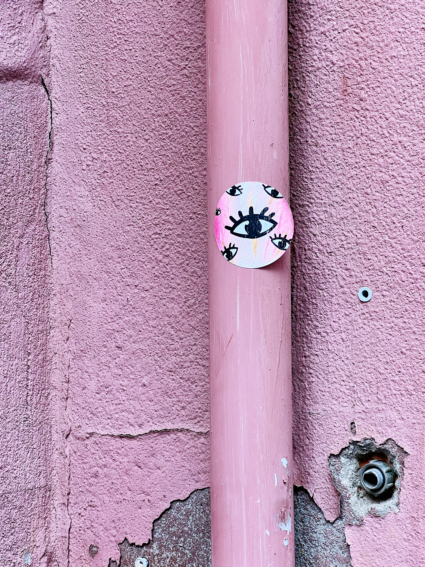 A sticker with eyes. 
